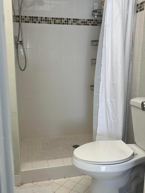 JAMESTOWN CONDO - Residential Lease