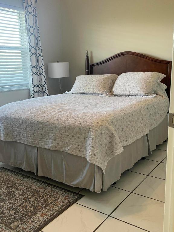 JAMESTOWN CONDO - Residential Lease