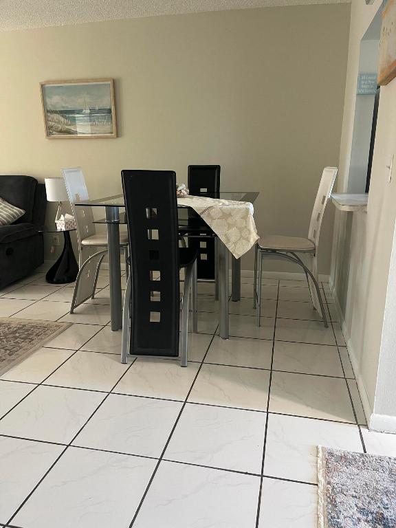 JAMESTOWN CONDO - Residential Lease