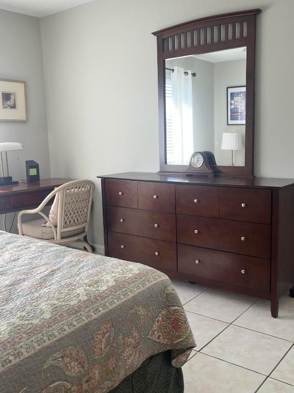 JAMESTOWN CONDO - Residential Lease