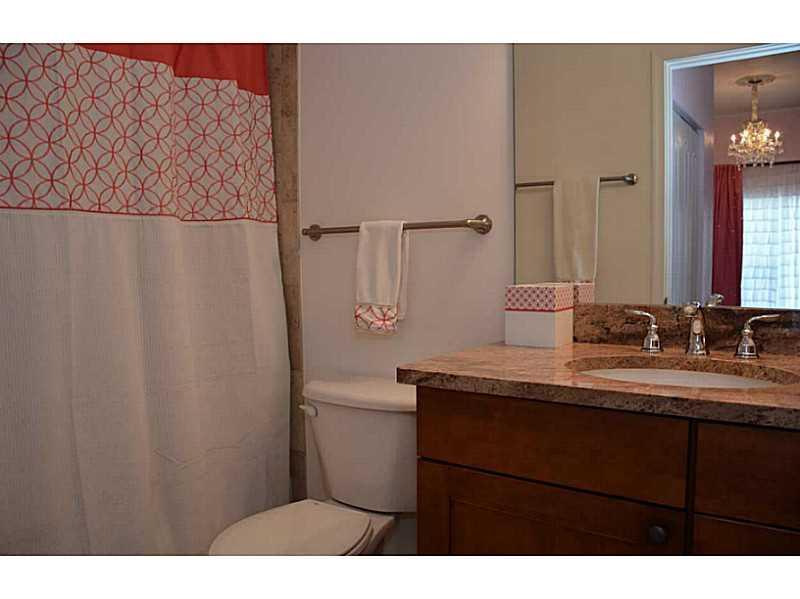 HILLSBORO KINGS VILLAGE - Residential