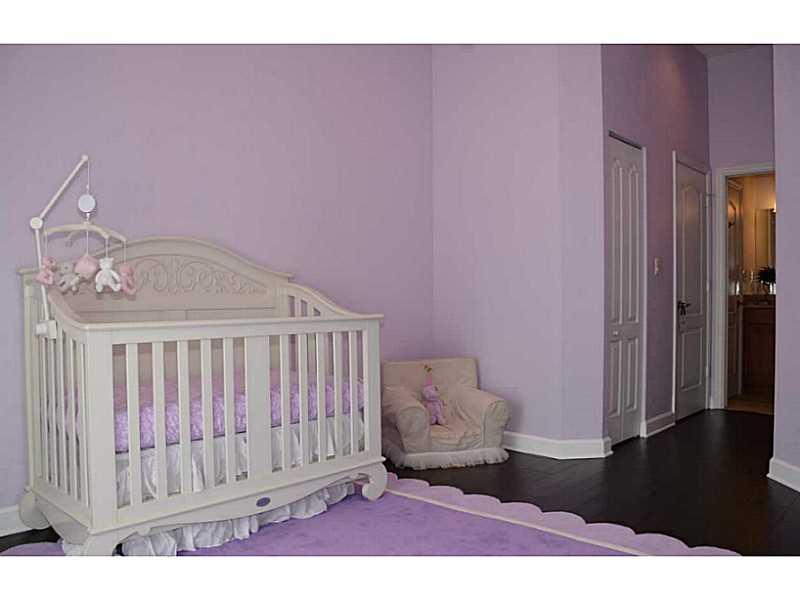 HILLSBORO KINGS VILLAGE - Residential