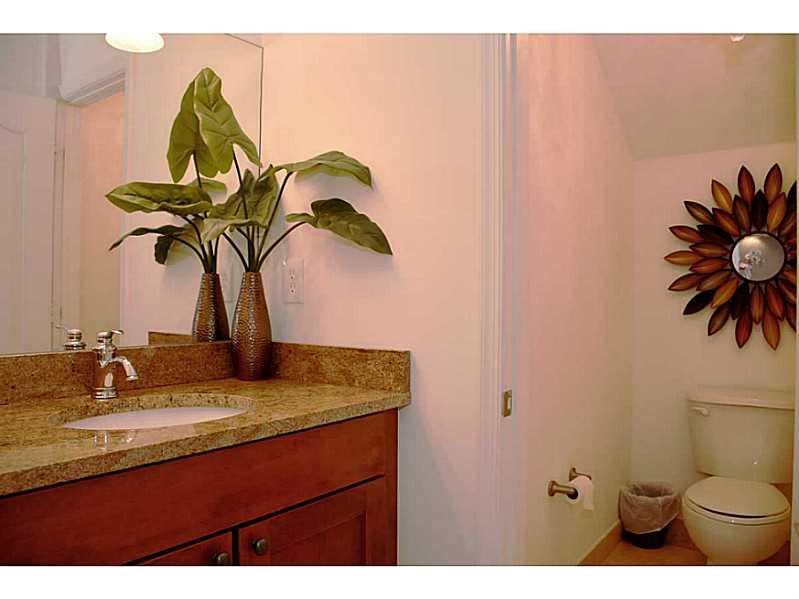 HILLSBORO KINGS VILLAGE - Residential