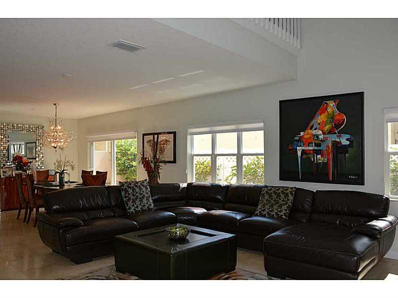 HILLSBORO KINGS VILLAGE - Residential