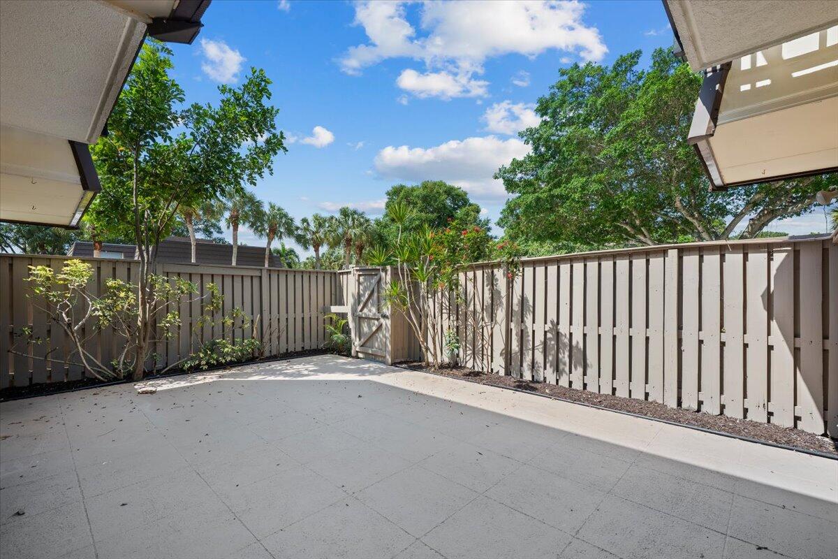 SANDALWOOD ESTATES - Residential