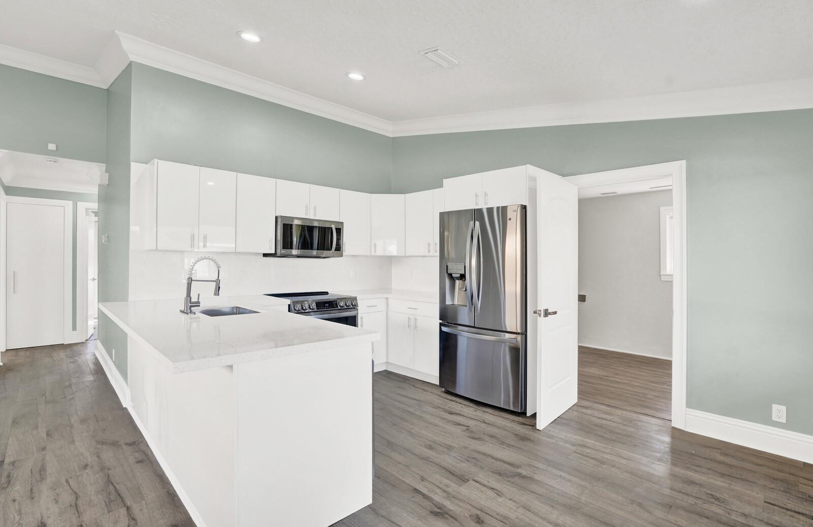 Boca Country Estates - Residential Lease