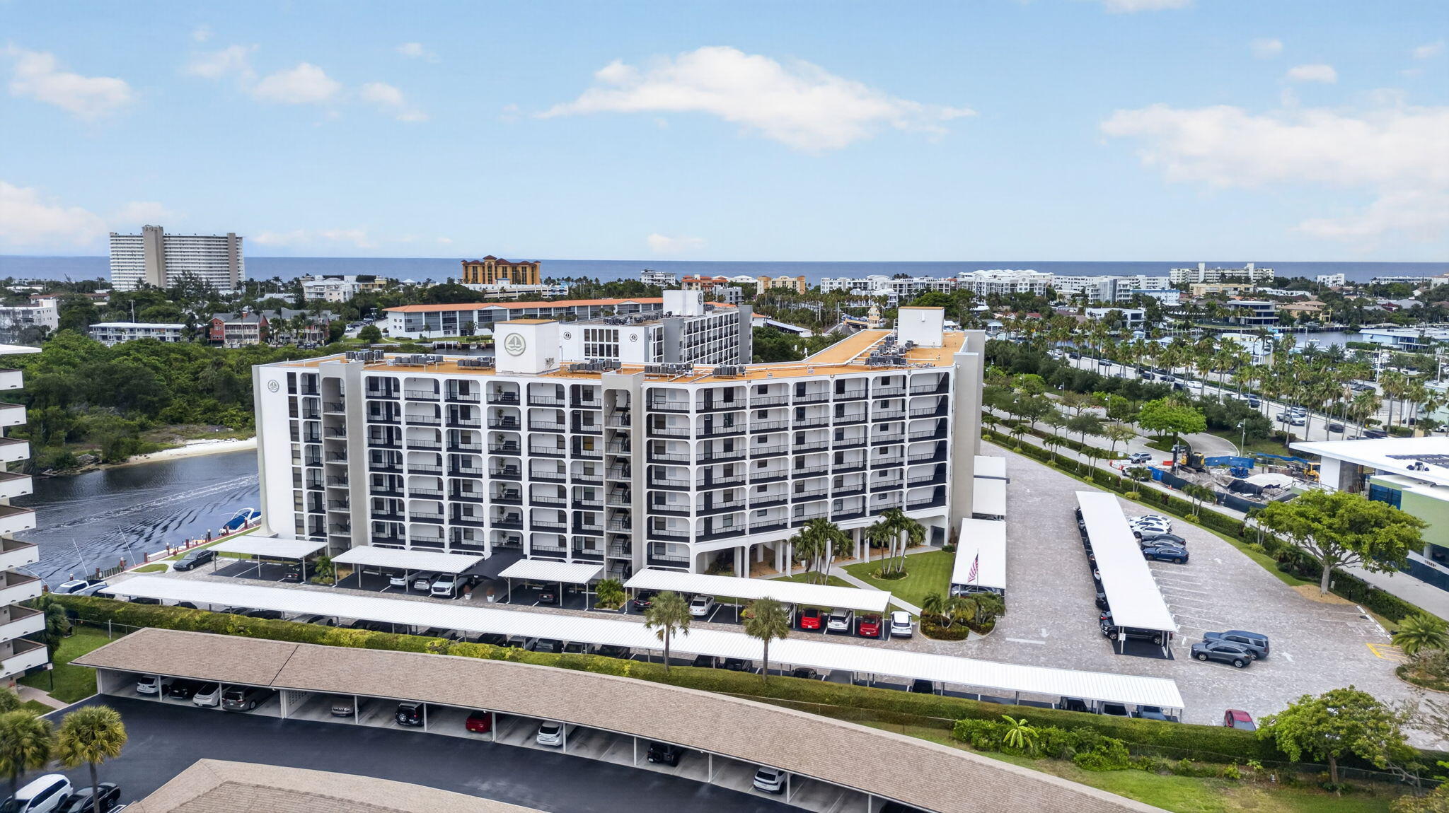 HILLSBORO LANDINGS CONDO NO TWO - Residential
