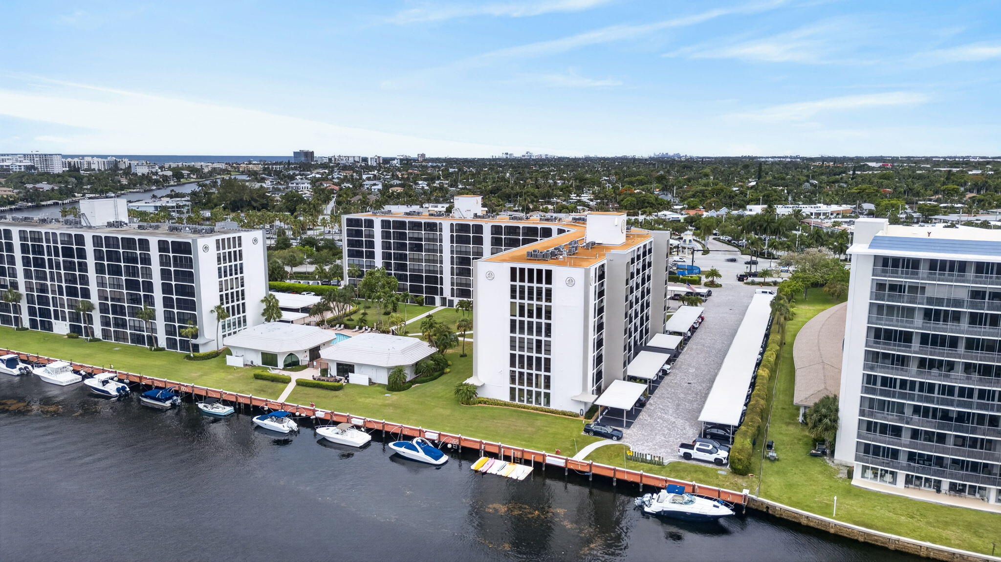 HILLSBORO LANDINGS CONDO NO TWO - Residential