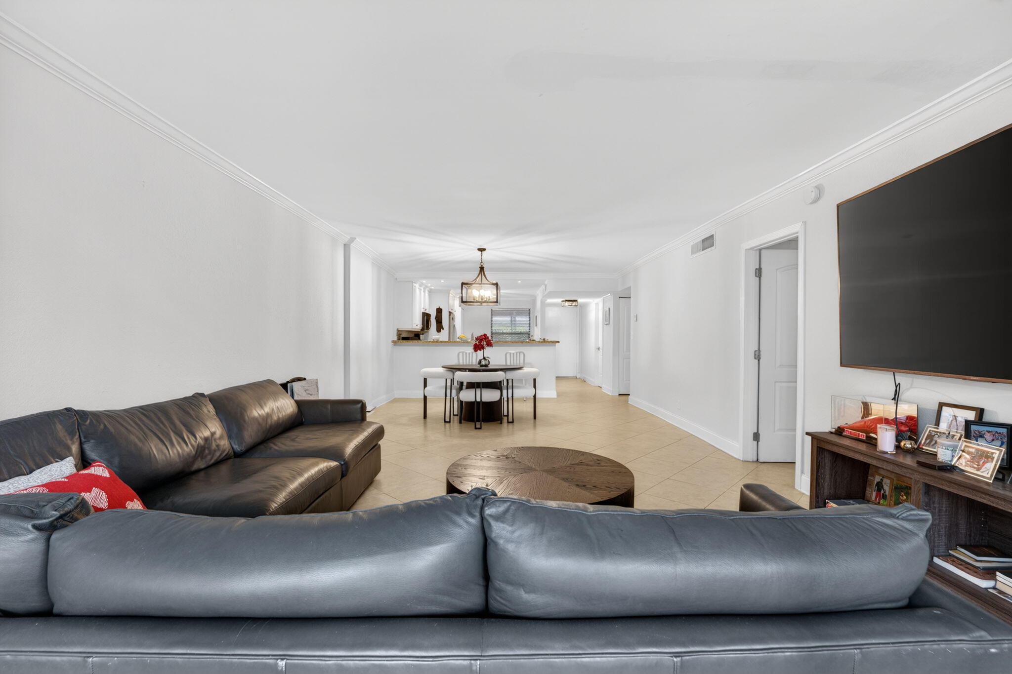 HILLSBORO LANDINGS CONDO NO TWO - Residential