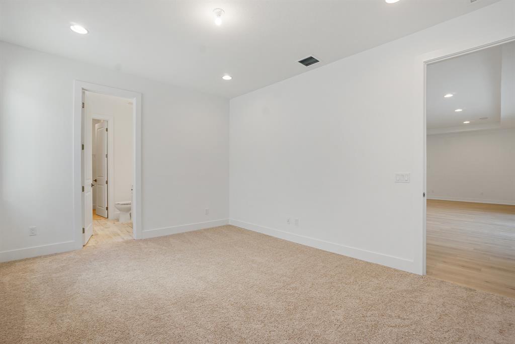 ALTON NEIGHBORHOOD - Residential