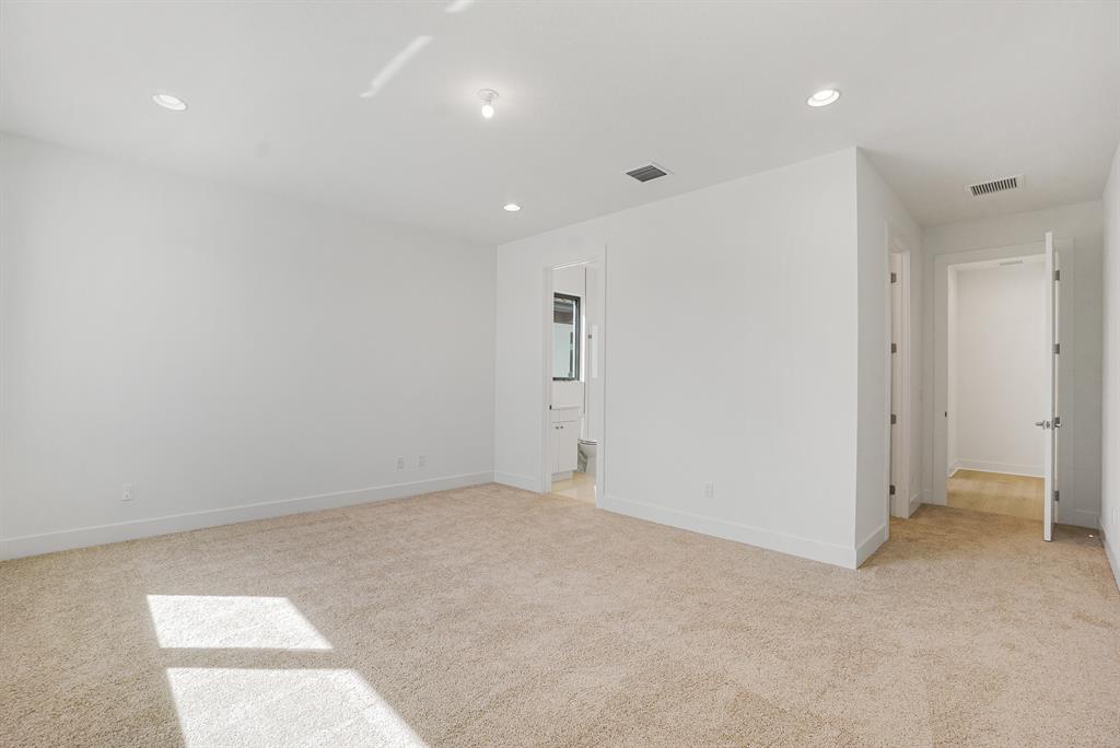 ALTON NEIGHBORHOOD - Residential