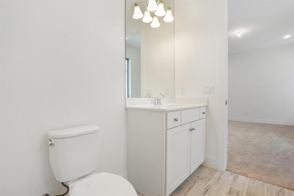 ALTON NEIGHBORHOOD - Residential