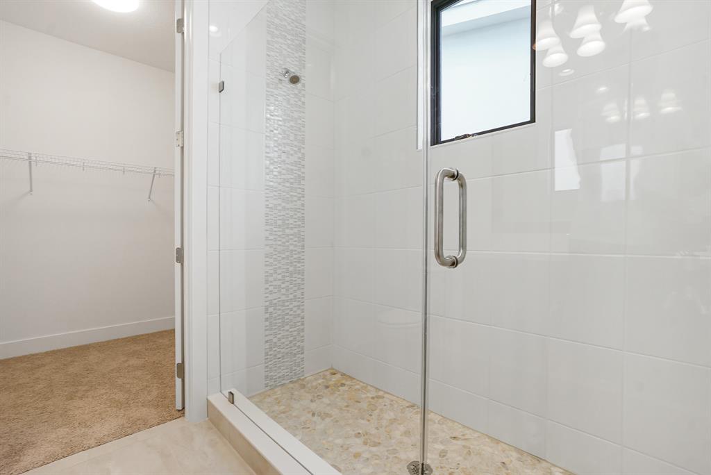 ALTON NEIGHBORHOOD - Residential