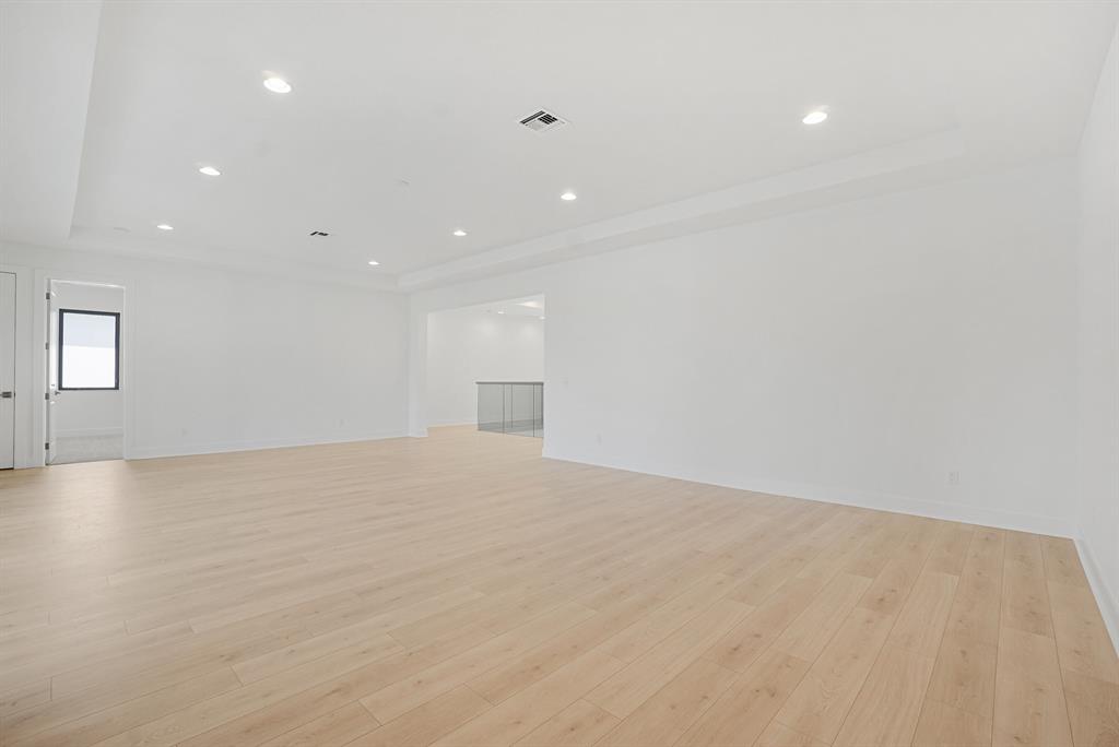 ALTON NEIGHBORHOOD - Residential