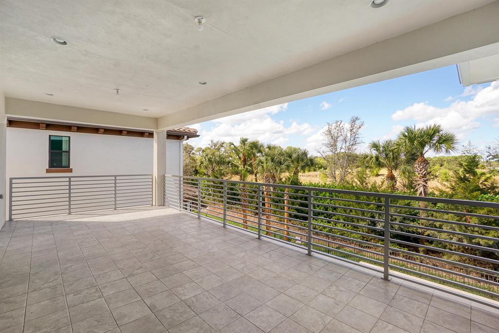 ALTON NEIGHBORHOOD - Residential