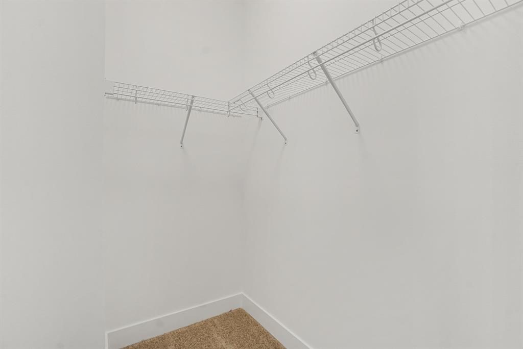 ALTON NEIGHBORHOOD - Residential