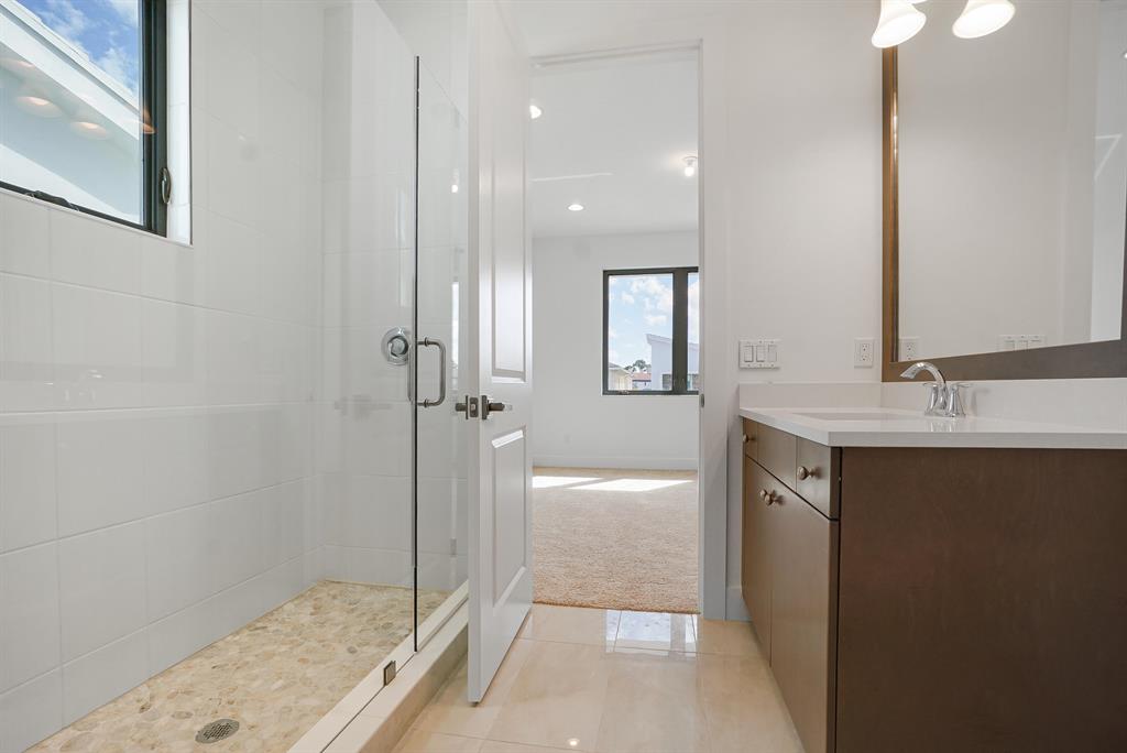 ALTON NEIGHBORHOOD - Residential