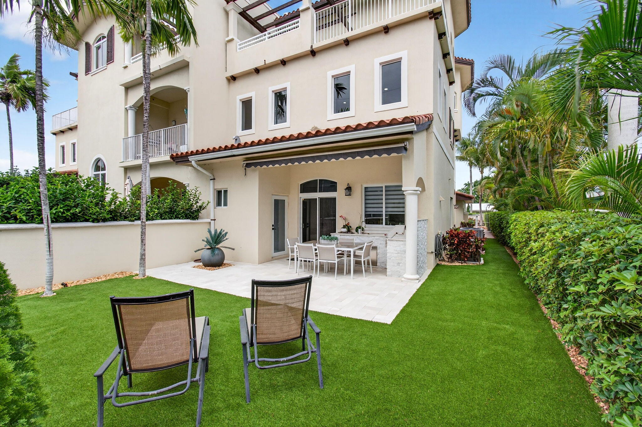 OCEAN VUE - Residential