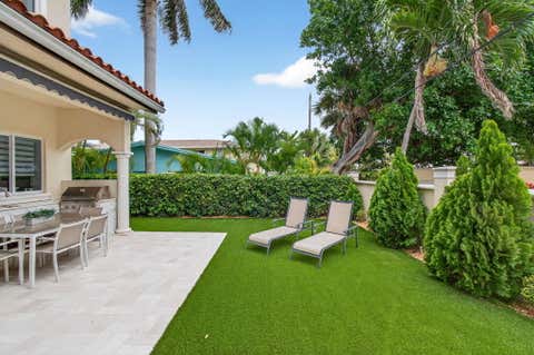 Tiny photo for 1942 NE 6th Street #C, Deerfield Beach, FL 33441 (MLS # B26010399)