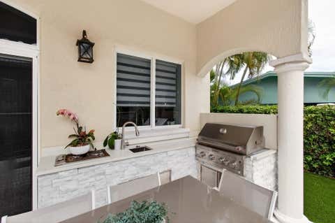 Tiny photo for 1942 NE 6th Street #C, Deerfield Beach, FL 33441 (MLS # B26010399)