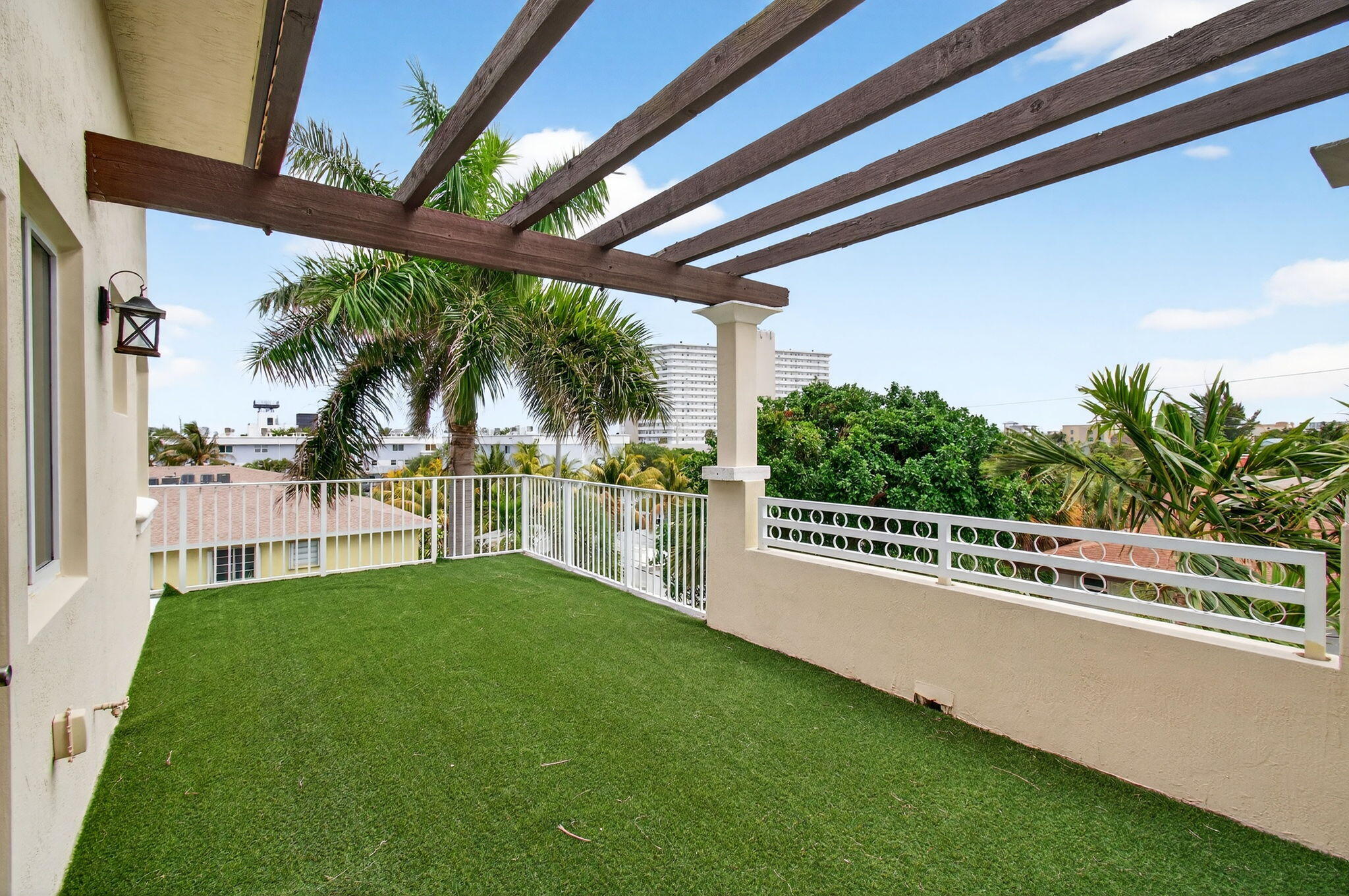 OCEAN VUE - Residential