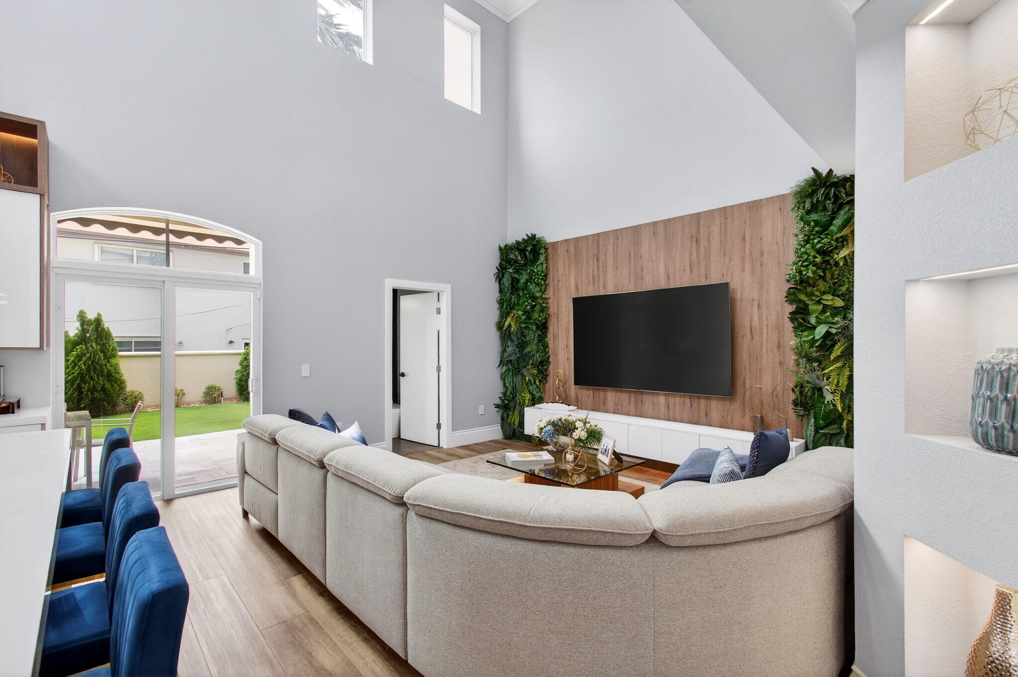 OCEAN VUE - Residential