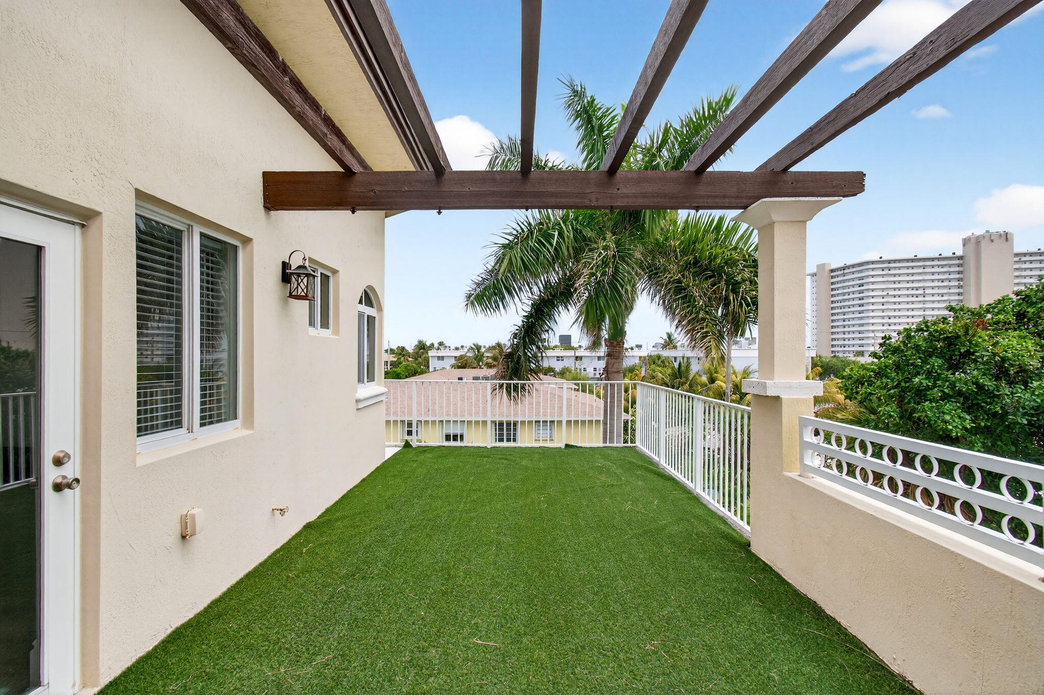 OCEAN VUE - Residential