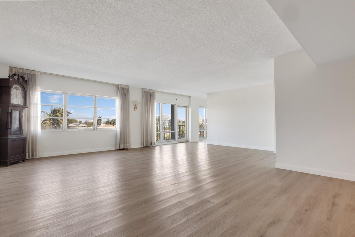 2500 E Las Olas Boulevard 406