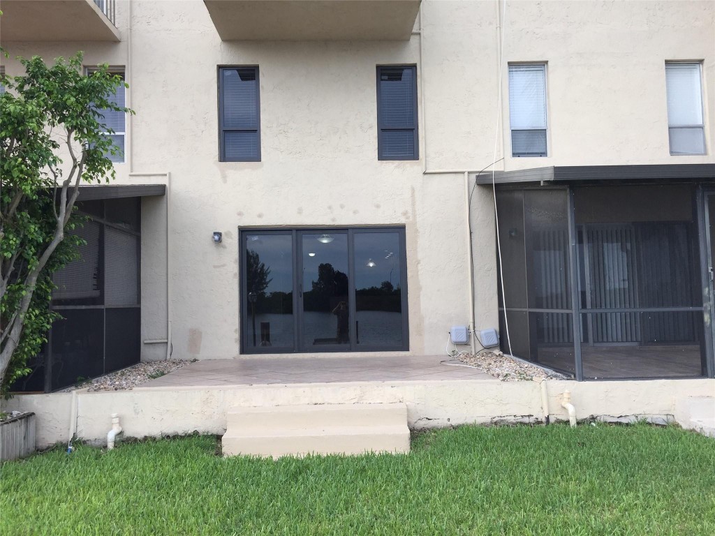 Club House Cove Condo - Residential Lease