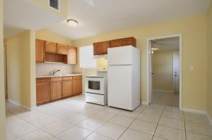 LAKE FOREST SEC ONE - Residential Lease