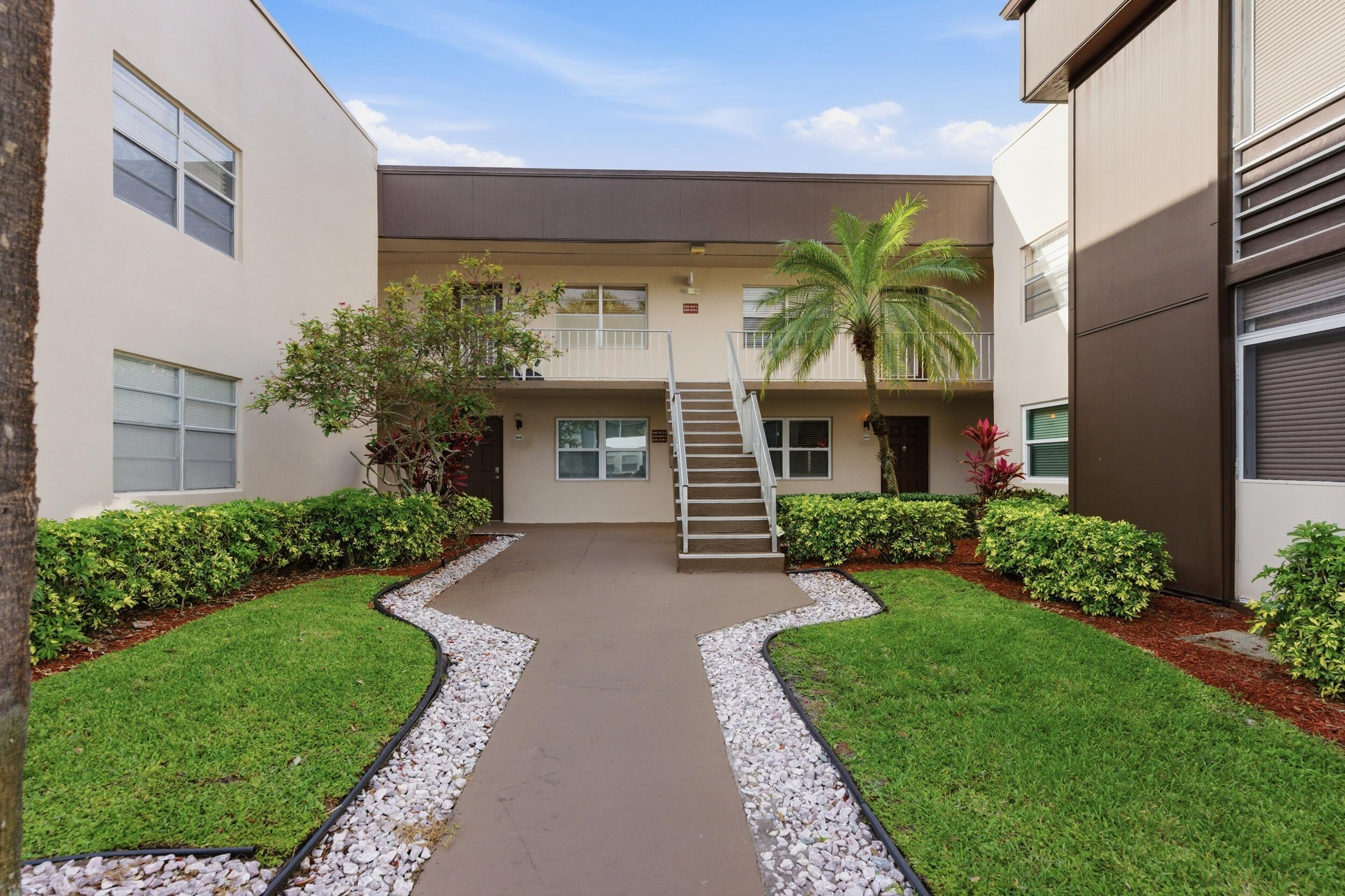 KINGS POINT - Residential