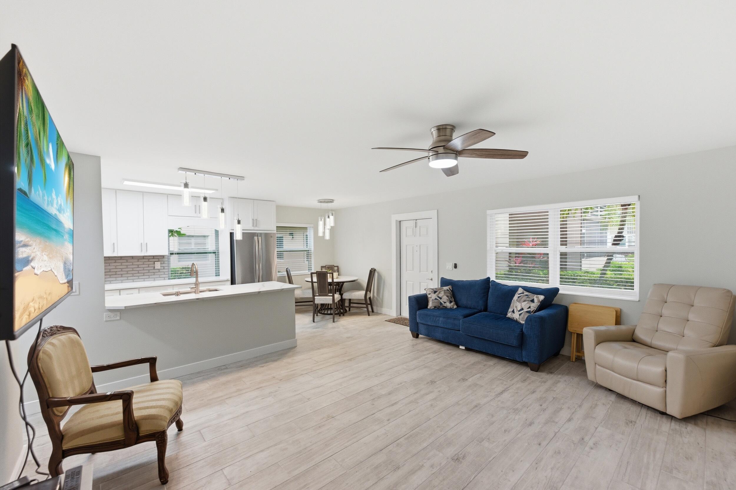 KINGS POINT - Residential