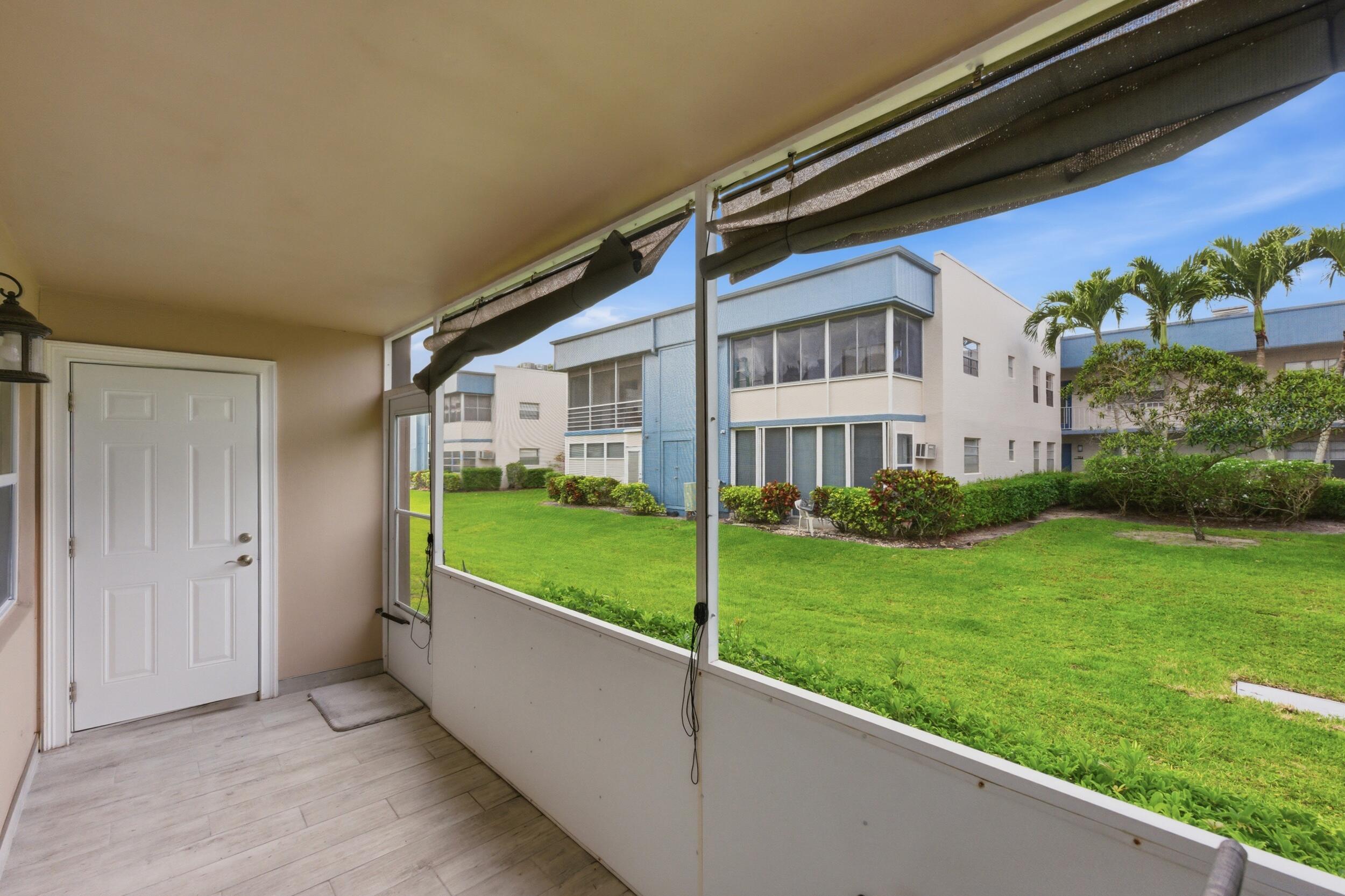 KINGS POINT - Residential