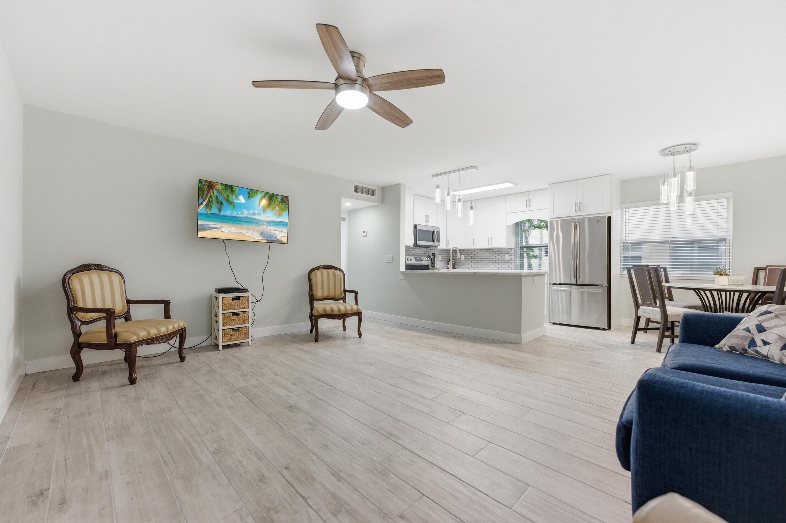 KINGS POINT - Residential