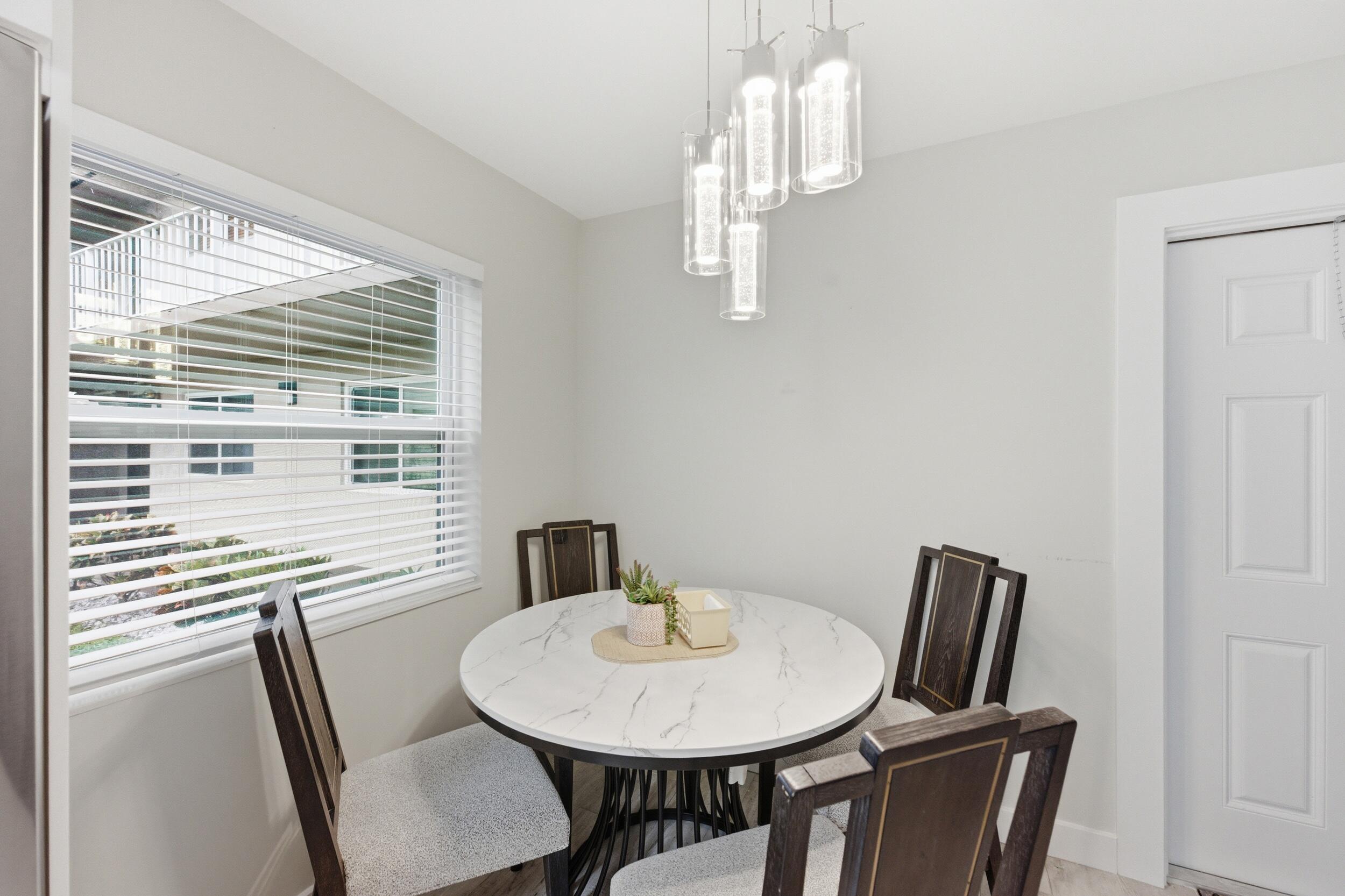 KINGS POINT - Residential