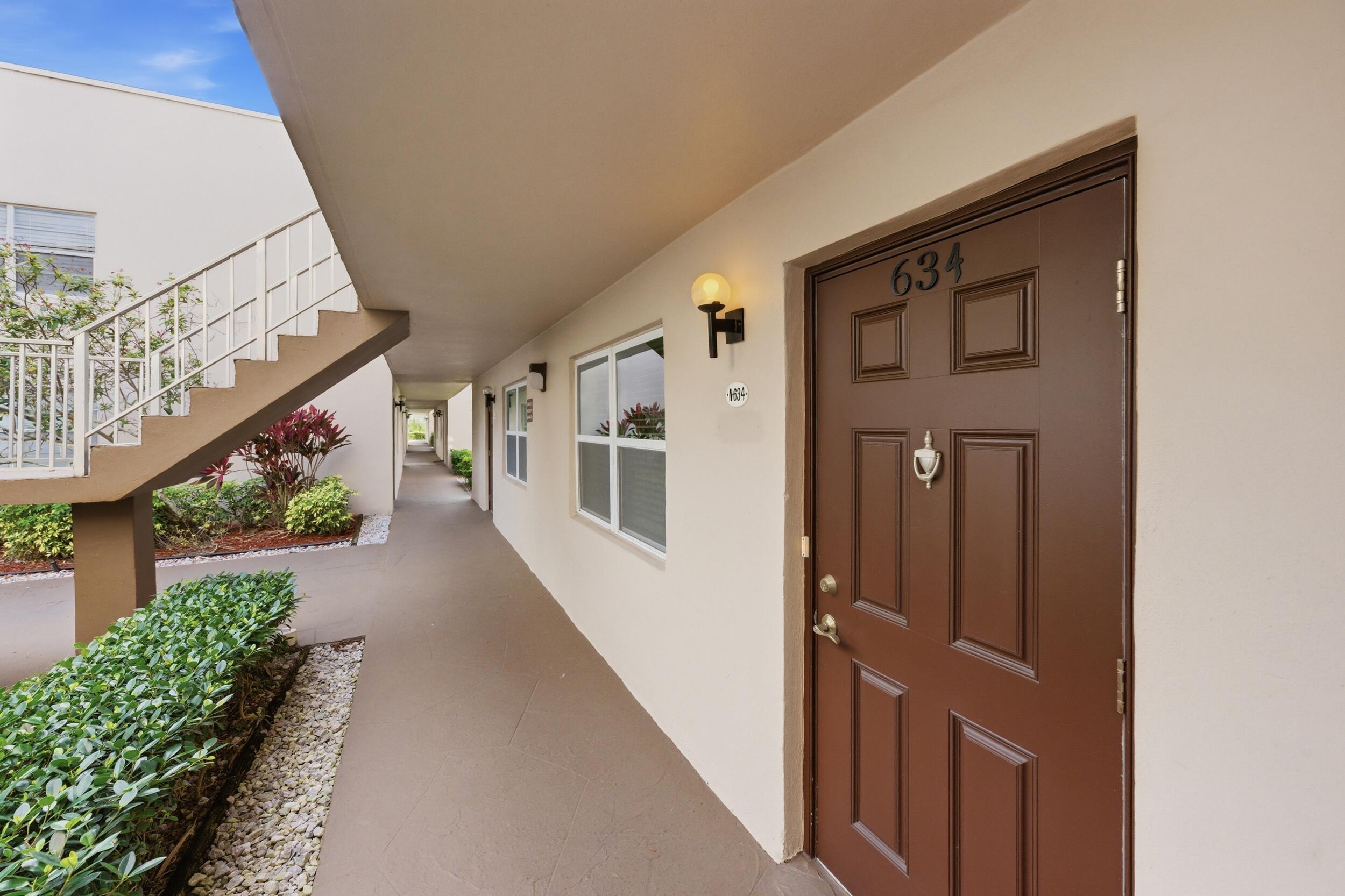 KINGS POINT - Residential