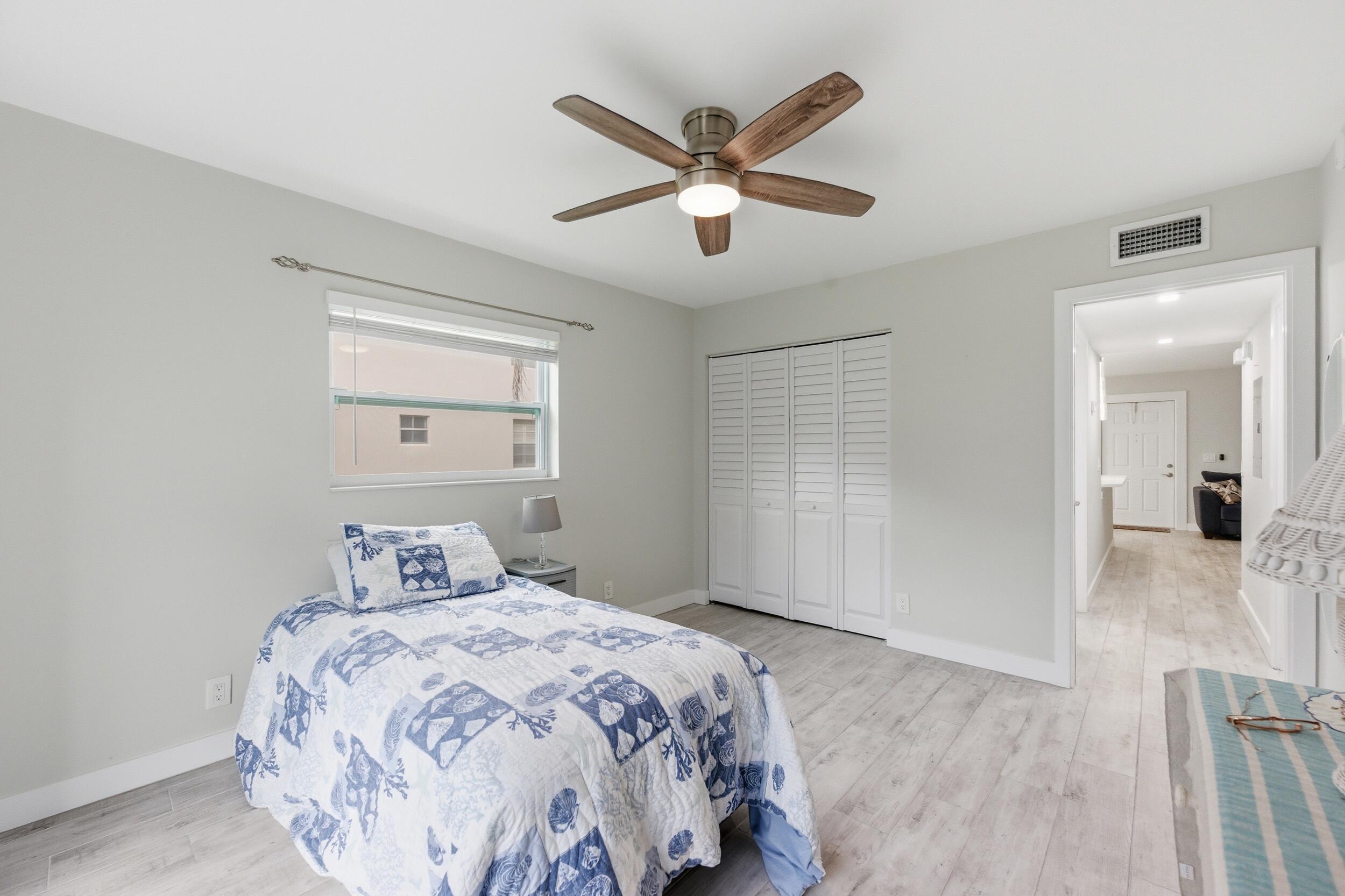 KINGS POINT - Residential