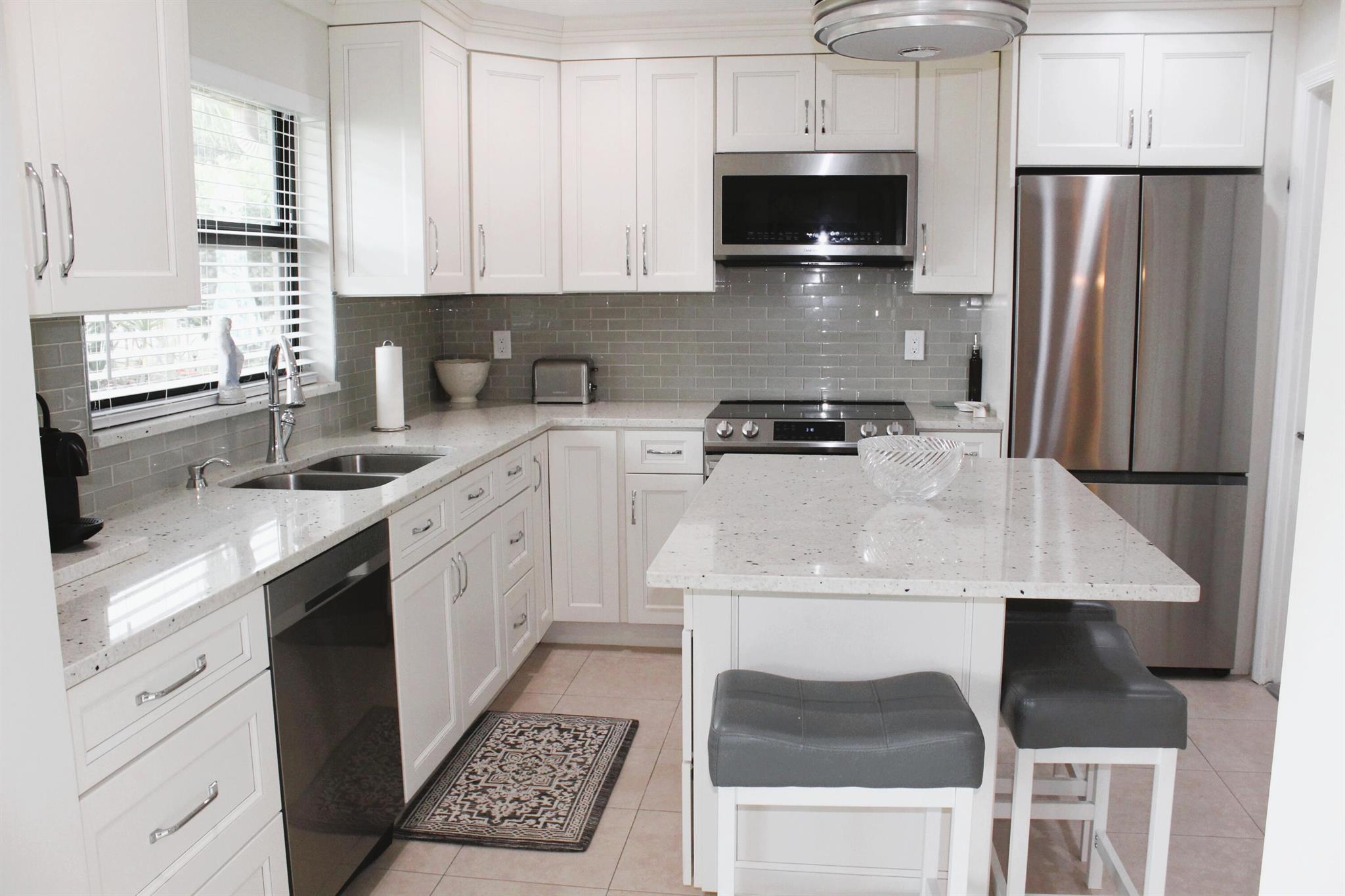 BENT TREE VILLAS WEST CON - Residential Lease