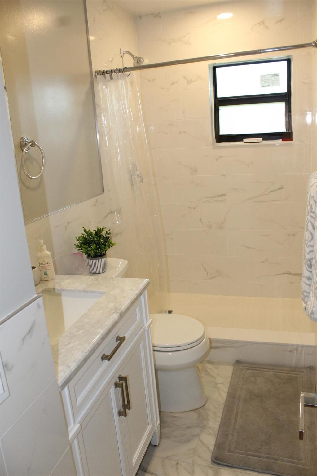 BENT TREE VILLAS WEST CON - Residential Lease