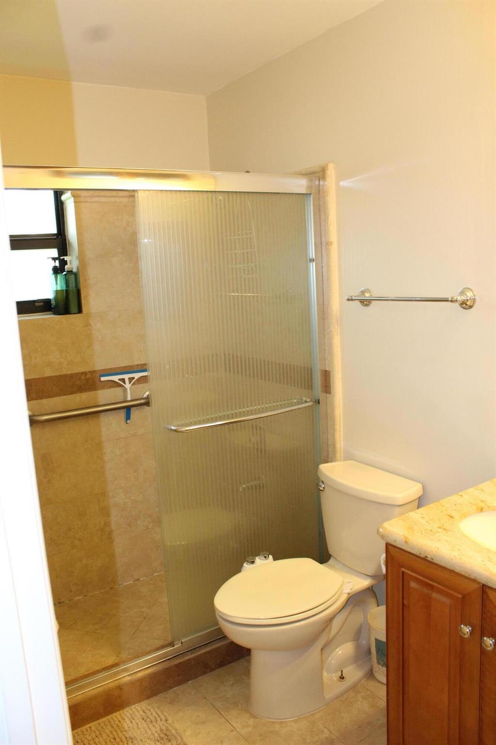 BENT TREE VILLAS WEST CON - Residential Lease