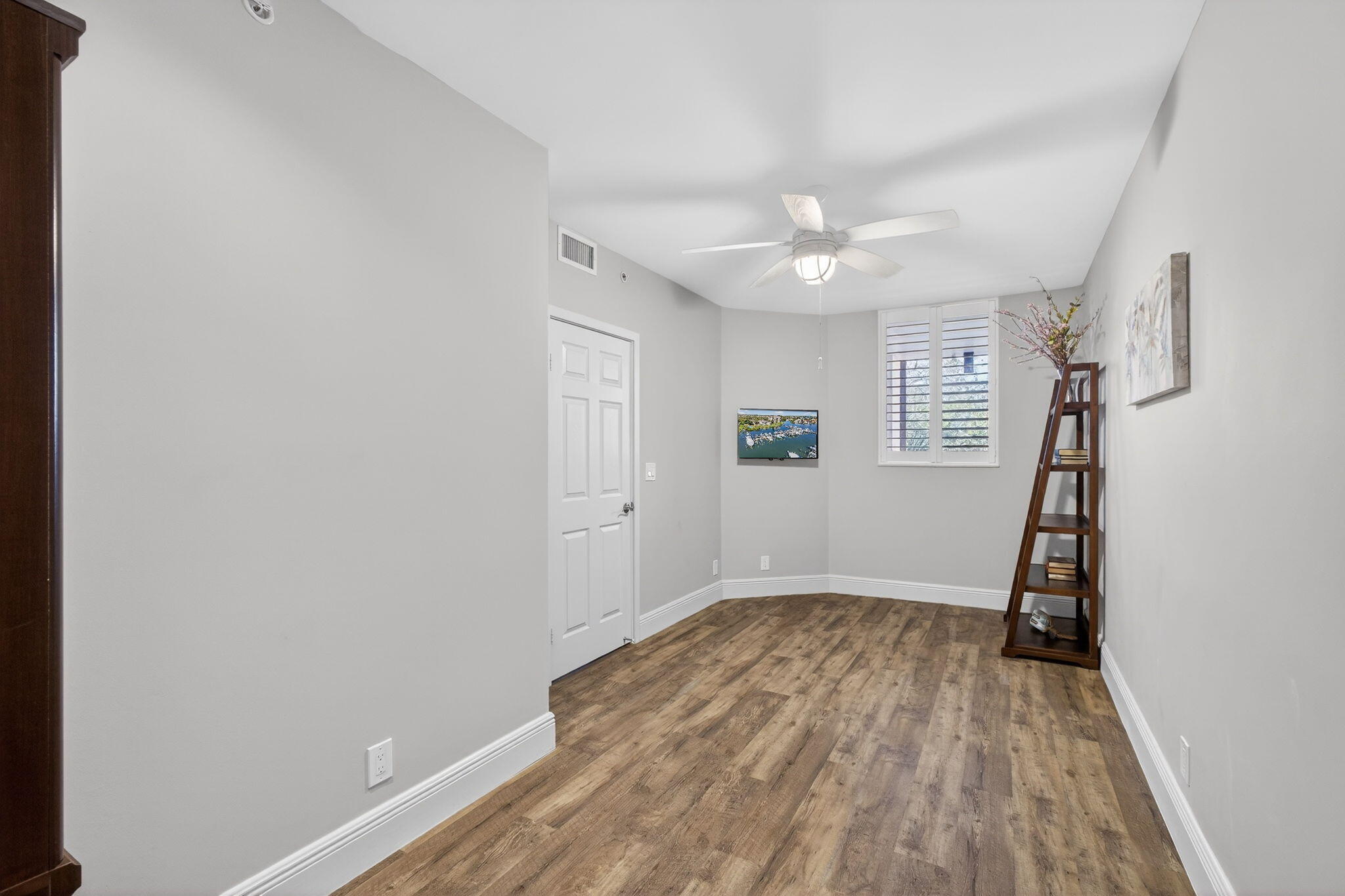 MARINA AT TWELVE OAKS CONDO - Residential