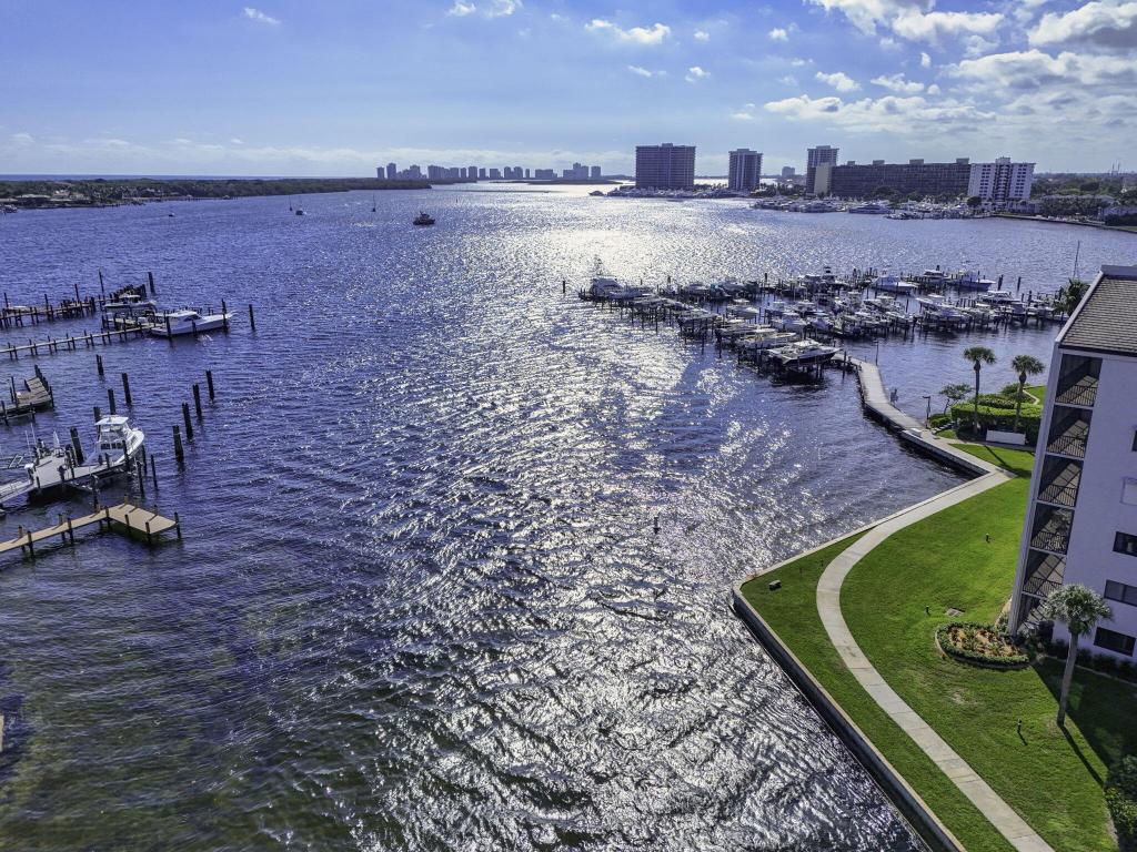 MARINA AT TWELVE OAKS CONDO - Residential