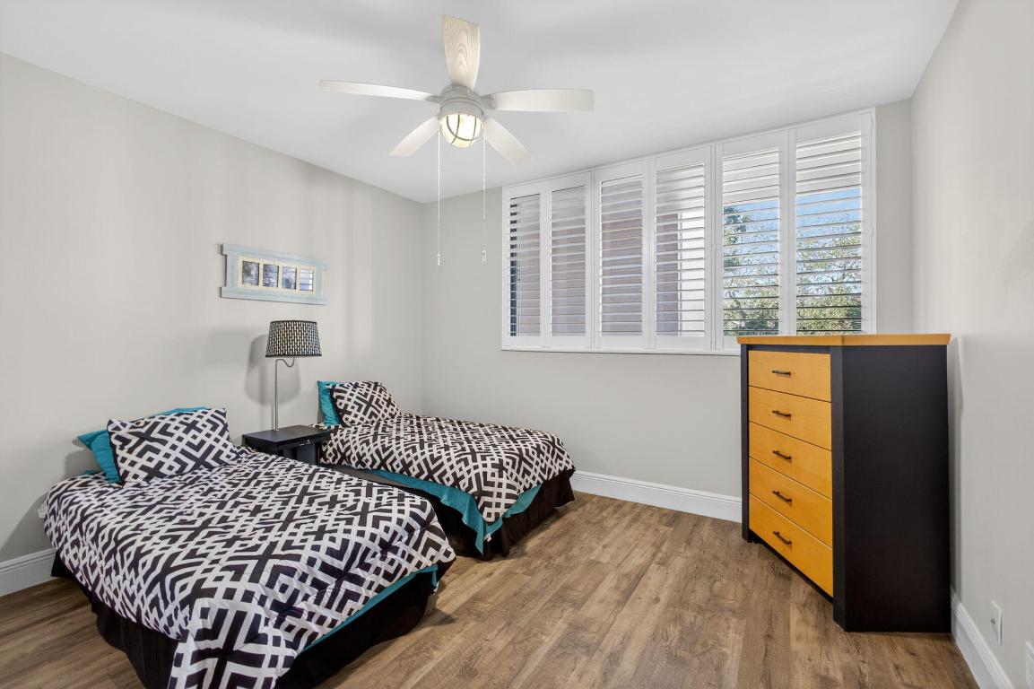 MARINA AT TWELVE OAKS CONDO - Residential