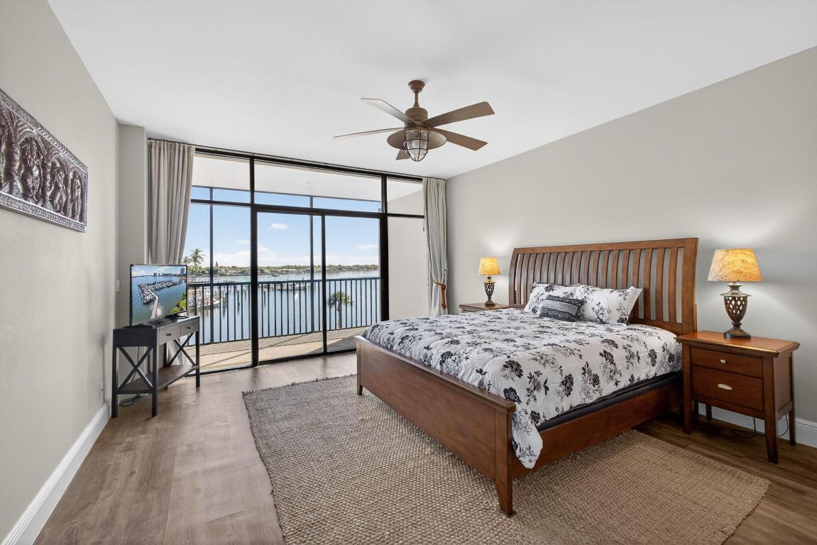 MARINA AT TWELVE OAKS CONDO - Residential