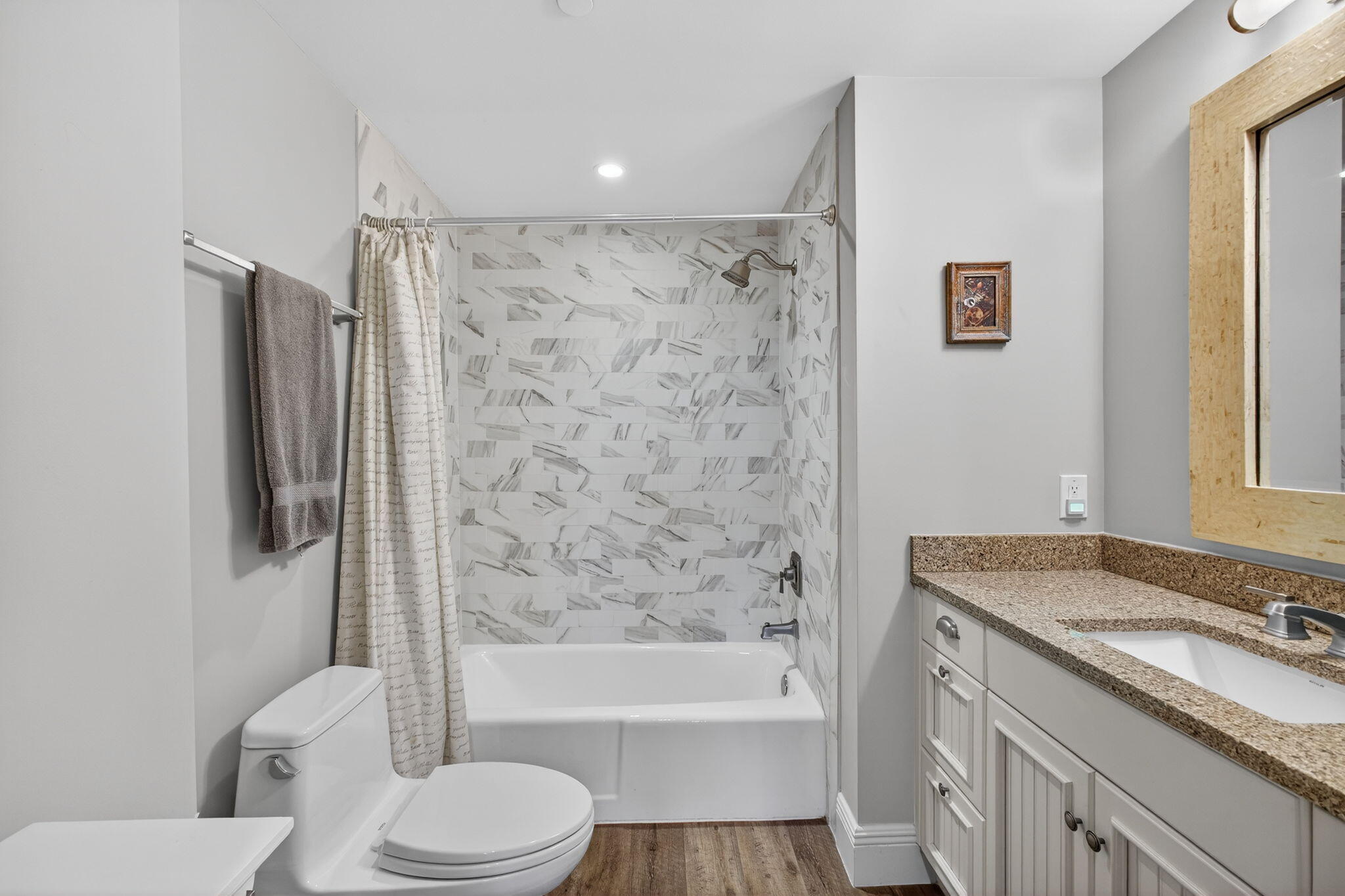 MARINA AT TWELVE OAKS CONDO - Residential