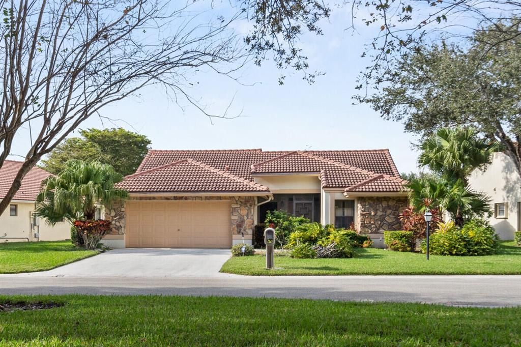 Photo of 4634 Sextant Circle, Boynton Beach, FL 33436 (MLS # R10765307)