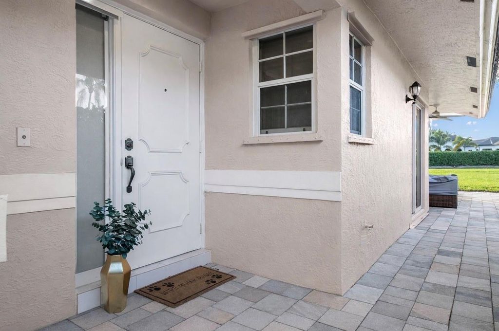 Photo of 16473 Del Palacio Court, Delray Beach, FL 33484 (MLS # F10555557)