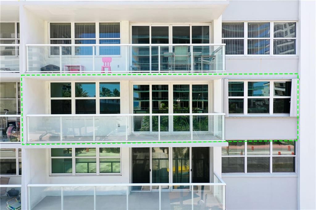 ROYAL EMBASSY - Residential