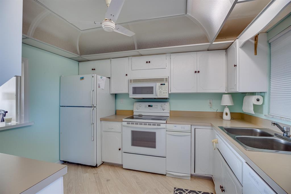 Sea Watch - Residential