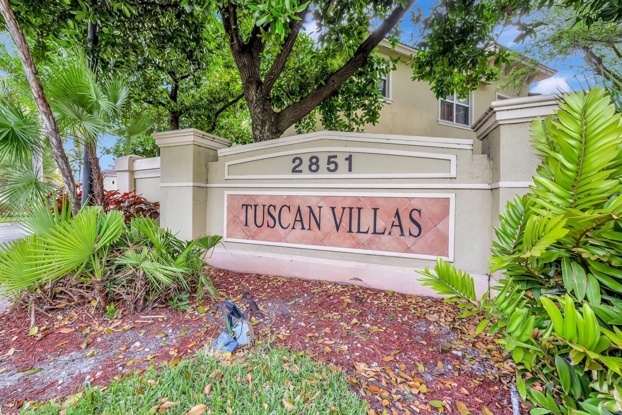 TUSCAN VILLA - Residential